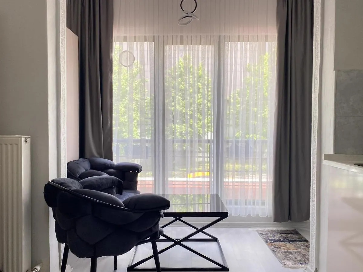 Studio Flat 1 Min To Trump Mall And Metro In Sisli Istanbul Turkey